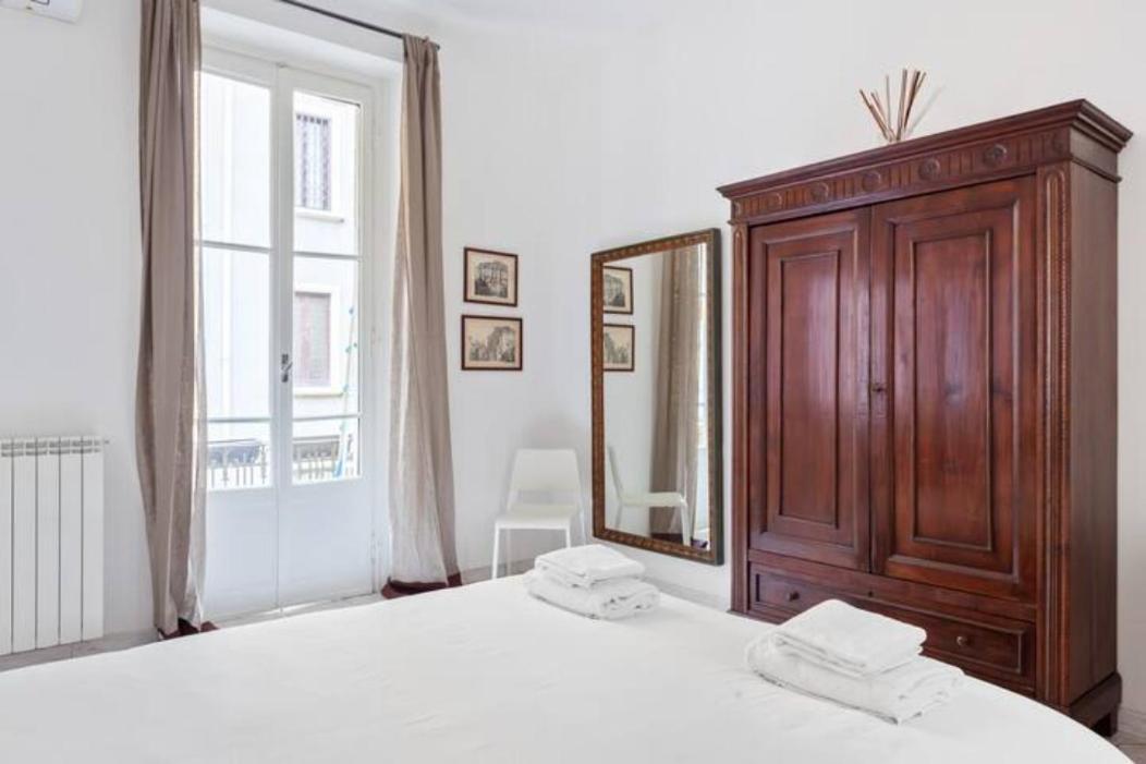 Isola And Zara Comfortable Apartment Milan Exterior photo