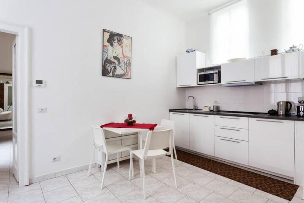 Isola And Zara Comfortable Apartment Milan Exterior photo