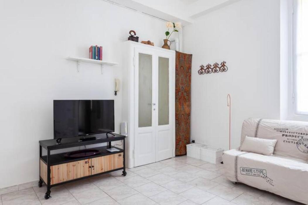 Isola And Zara Comfortable Apartment Milan Exterior photo