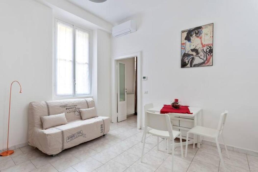 Isola And Zara Comfortable Apartment Milan Exterior photo